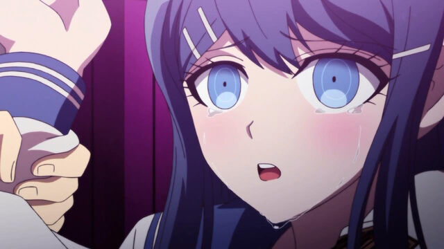 Fichier:Sayaka en larmes.jpg