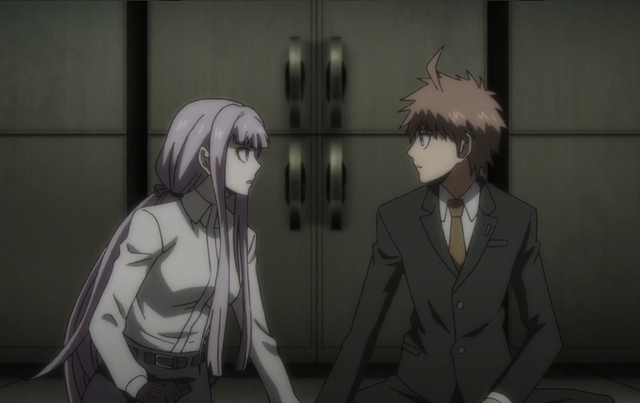 File:Kirigiri hold on Naegi.png