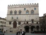 Perugia palazzo di priori.jpg