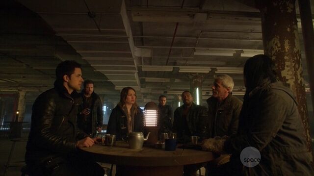 File:S01e01 479.jpg