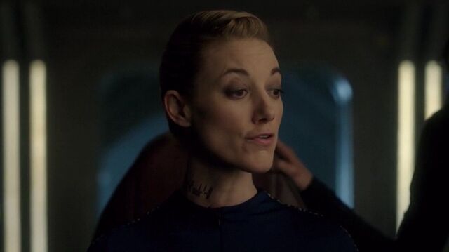 File:S01e01 319.jpg