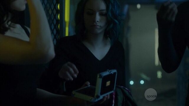 File:S01e01 87.jpg