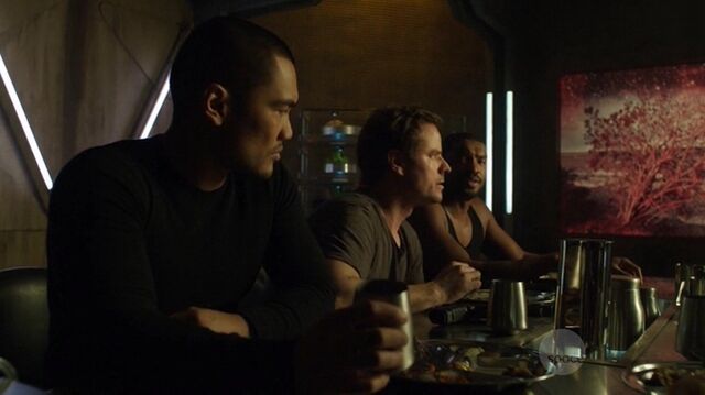 File:S01e01 566.jpg