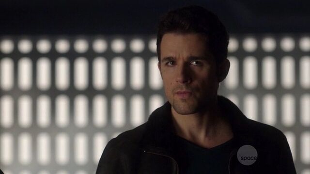 File:S01e01 207.jpg