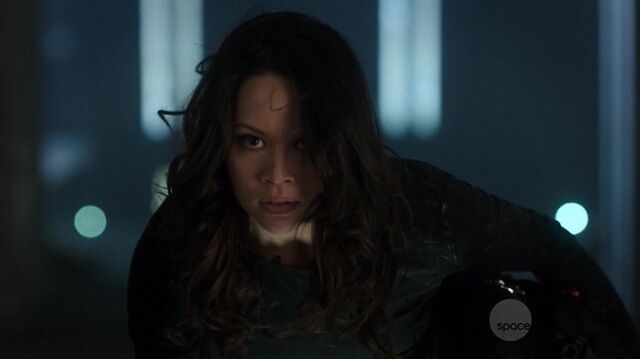 File:S01e01 337.jpg