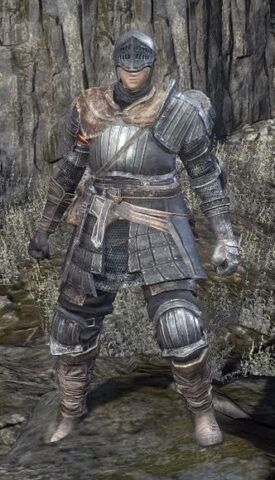 File:Nameless Knight Set III.jpg