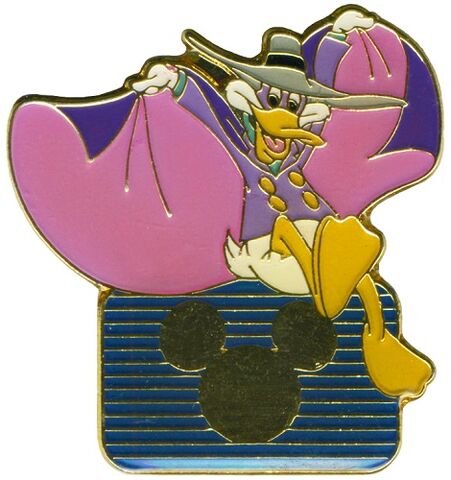 File:Pin - DW Mickey.jpg