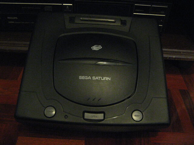 Ficheiro:Consolas 003.jpg