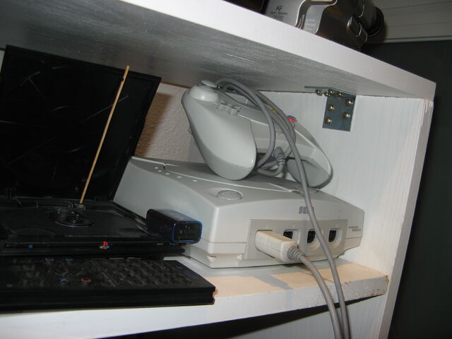 Ficheiro:Dreamcast 006.jpg