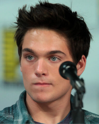 Datei:Dylan Sprayberry.jpg