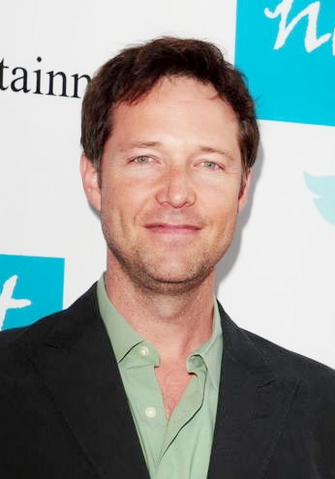 File:George Newbern.png