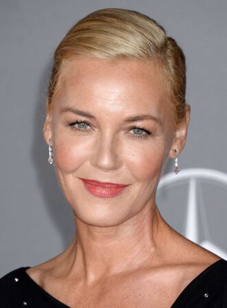 File:Connie Nielsen.jpg