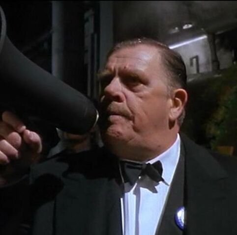 File:JamesGordon1989.jpg