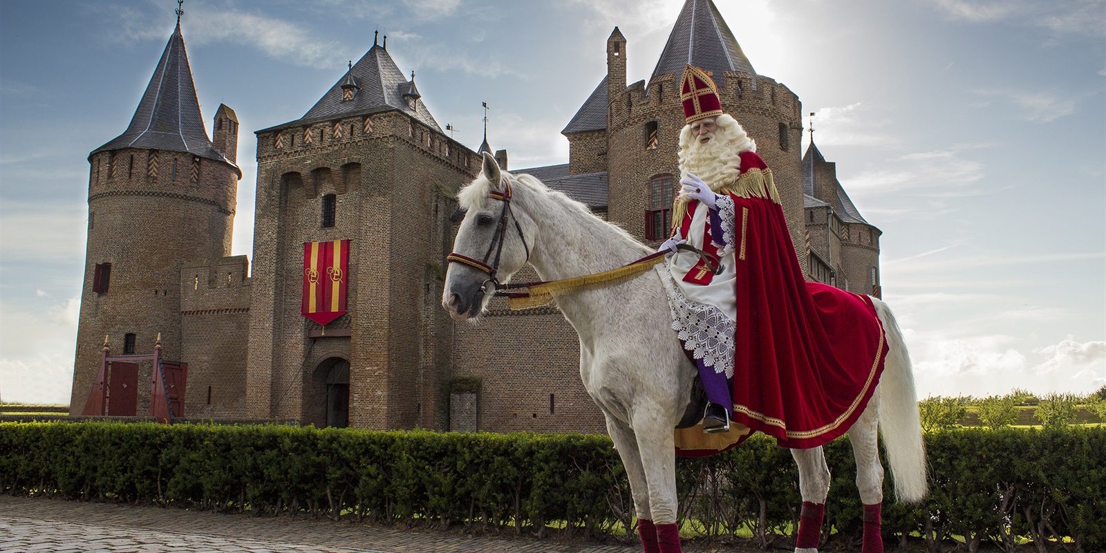 BestandSinterklaasgrotestill1.jpg De Club van Sinterklaas wiki Fandom powered by Wikia BestandSinterklaasgrotestill1.jpg De Club van Sinterklaas wiki Fandom powered by Wikia