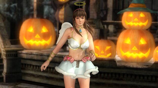 File:Hitomi - Halloween.jpg