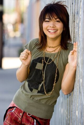 File:Hayley-kiyoko-1634325-photo-large-2.jpg