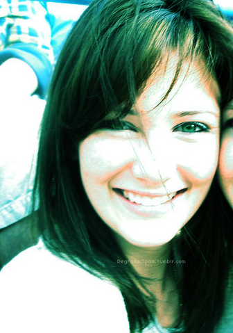File:Tumblr l8q3t0FG7R1qdoiato1 400.png