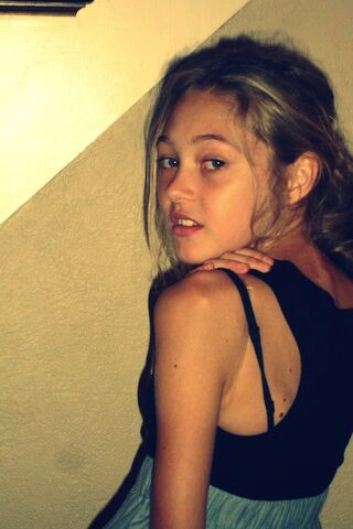 File:Tumblr m01667RLv61qgpv1do1 500.jpg