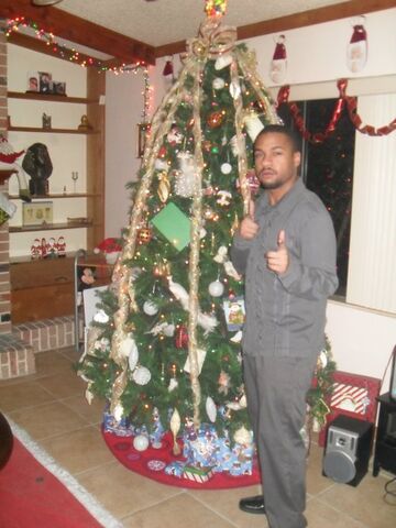 File:Xmaspicofme.jpg