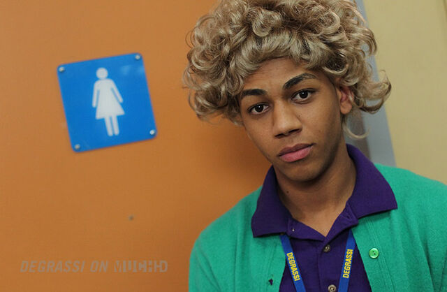 File:Degrassi-episode-1107-29.jpg