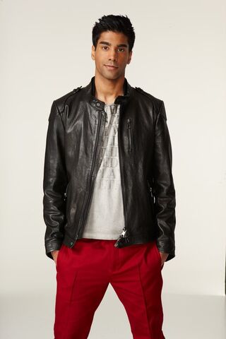 File:Ray Ablack2.jpg