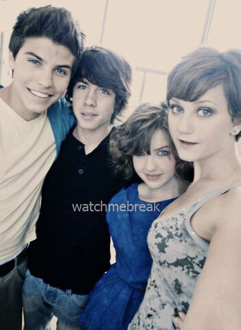 File:Tumblr li2gq3pCcP1qhj4l5o1 500.jpg