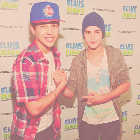 File:Austin and justin.jpg