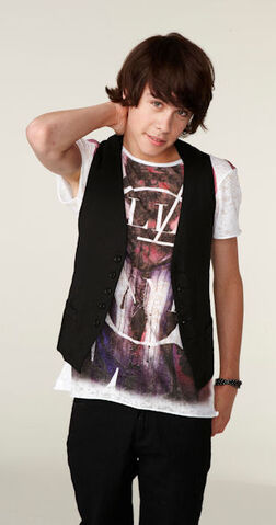 File:310x589-degrassi-munro-chambers-1.jpg