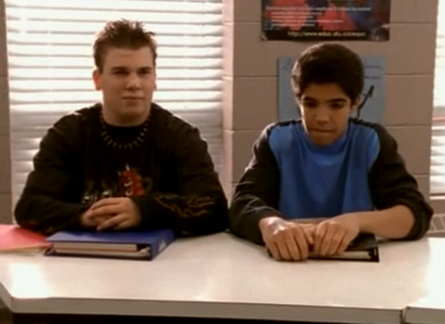 File:Weintroublezz.png