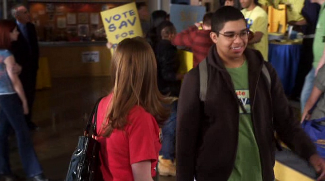 File:Vlcsnap-2012-05-01-17h27m54s38.png