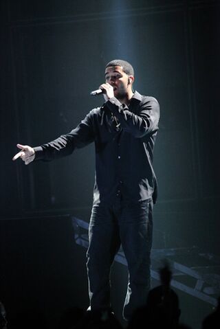File:Drake-gainesville-07.jpg