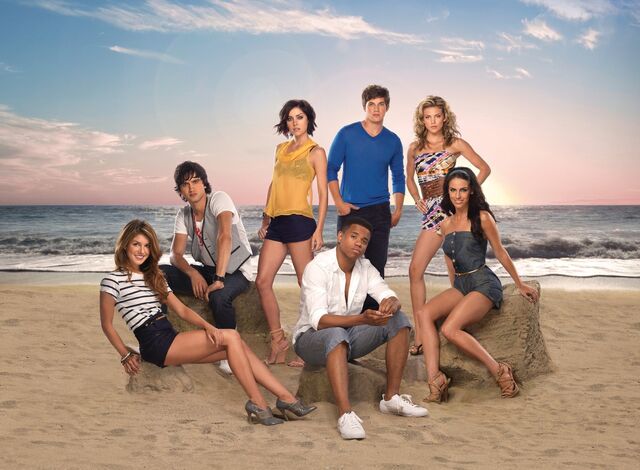File:90210 promo shenae grimes.jpg
