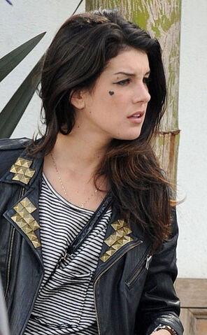 File:ShenaeGrimes2.jpg