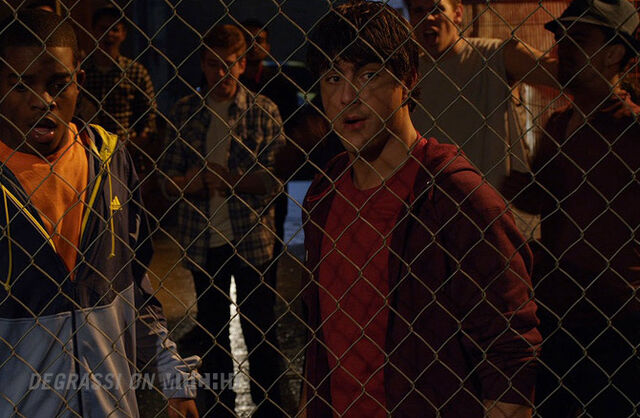 File:Degrassi-lookbook-1119-owen.jpg