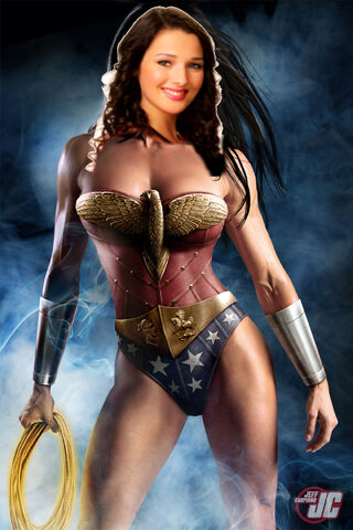 File:Wonder woman Annie 2.jpg