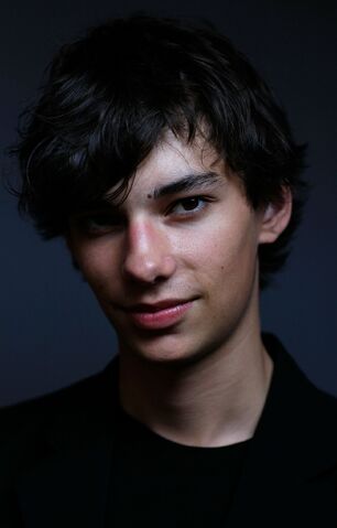 File:JeffVespa-TIFF08-Adoration-HQ 28529.jpg
