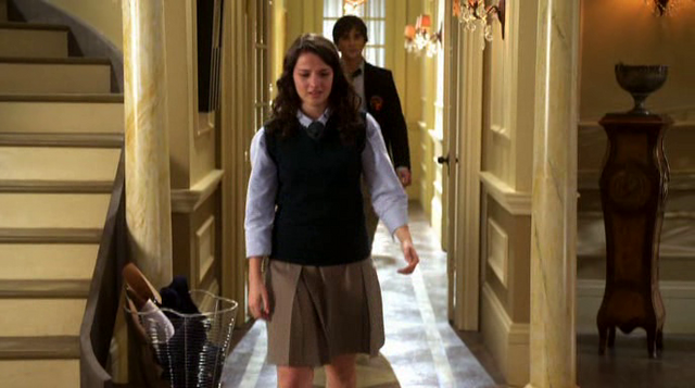 File:Vlcsnap-2012-05-01-17h27m33s98.png