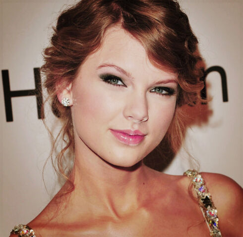 File:Tumblr lk2i3st6yi1qgy0z5o1 500.jpg