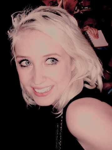 File:Lily-lily-loveless-14759588-462-618.jpg