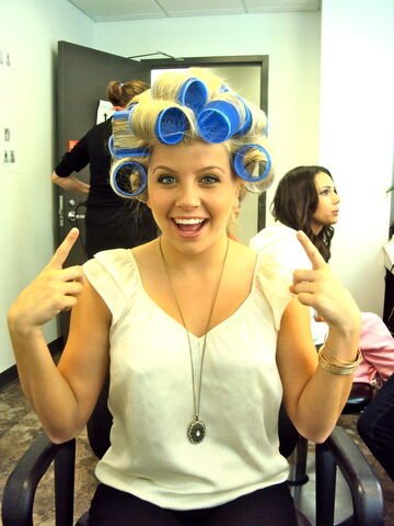 File:Jessica tyler curlers.jpg