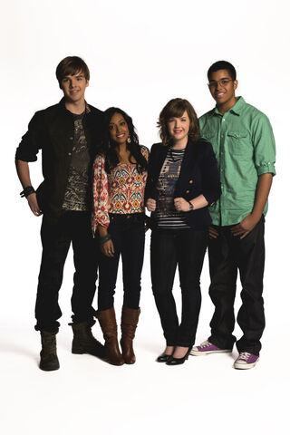 File:Tumblr m6ylg6UJqv1r5uoxco1 r1 1280.jpg