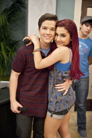 File:Hannah and Danny.jpg