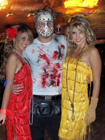 File:Shenae-grimes-and-miriam-mcdonald-gallery.jpg