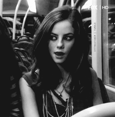 File:Tumblr mmmg7n5qVn1spw2sho1 500.gif