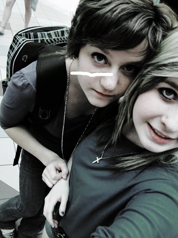 File:Tumblr lfiow2gkkt1qeegx8o1 500.png