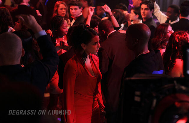 File:Degrassi-episode-1129-01.jpg