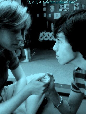 File:Thumb War.jpg