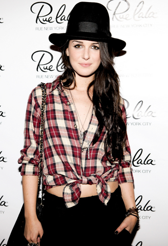 File:Tumblr lmupk65Gg61qdl76go1 500.png