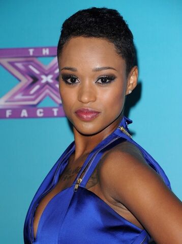 File:Paigethomas.jpg