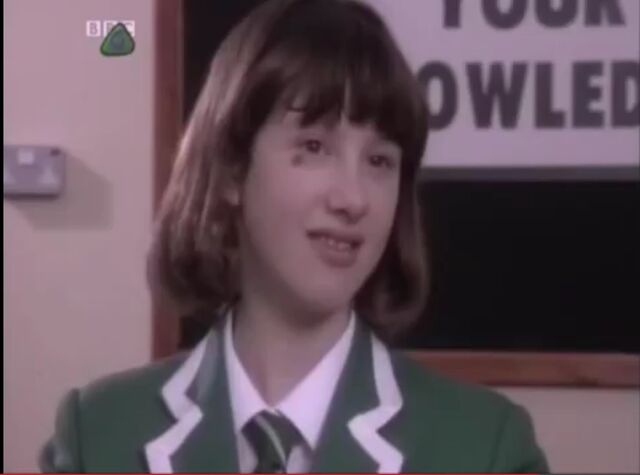 File:Prefect meeting rose.jpg